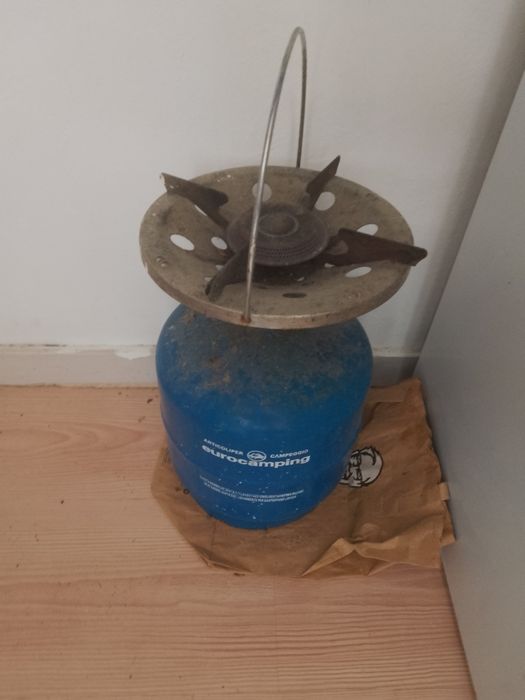 Vand butelie de camping. Sector 3, Titan