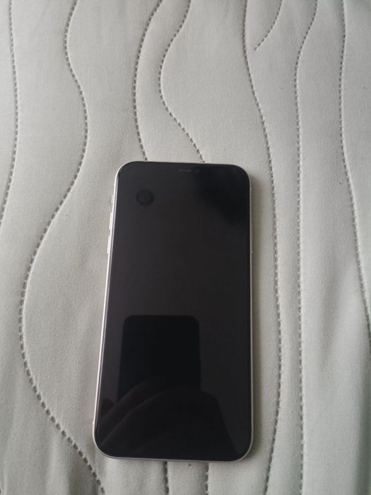 Iphone 11 128гб 81%акб