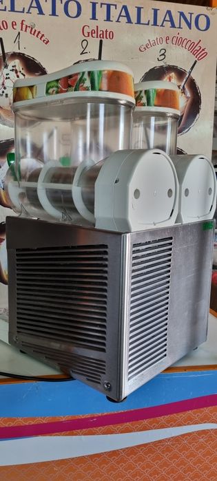 Aparat pentru suc de granita (suc cu fulgi de ghiață)