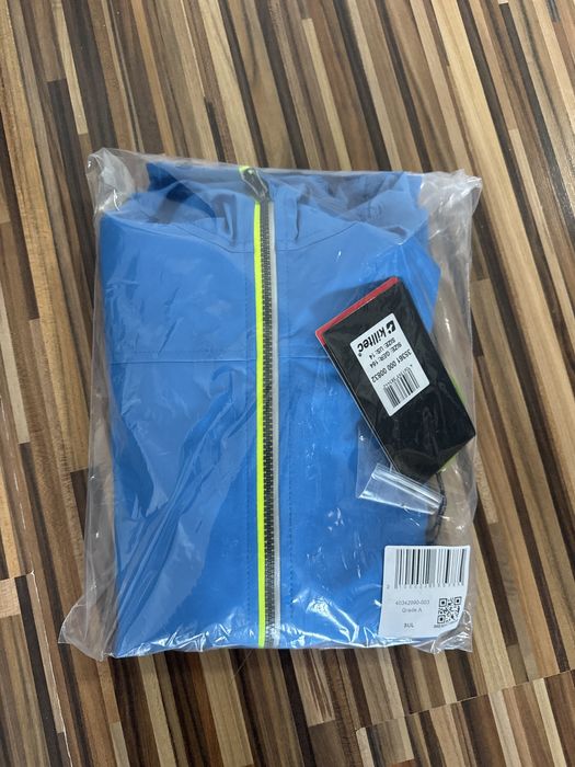 Лятно яке / ветровка 164