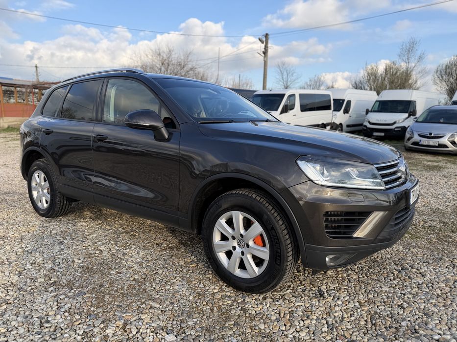 Volkswagen Touareg 2015-12 3.0V6 262cp