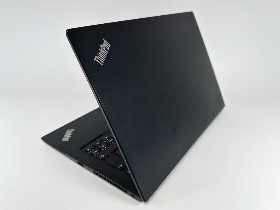 Laptop Lenovo Thinkpad T480s Intel i7 40gb ram 512 gb ssd Ecran 14 inch Full HD Design slim Gama Business Factura si Garantie 1 an