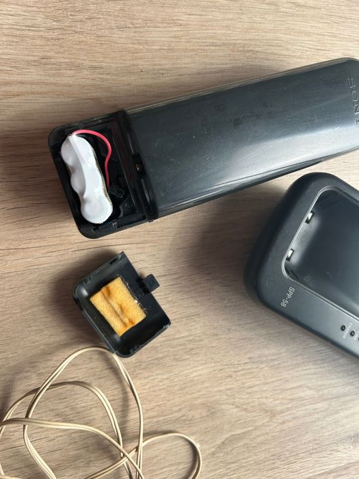 Sony SPP-58 ретро безжичен телефон от серия в края на 90-те