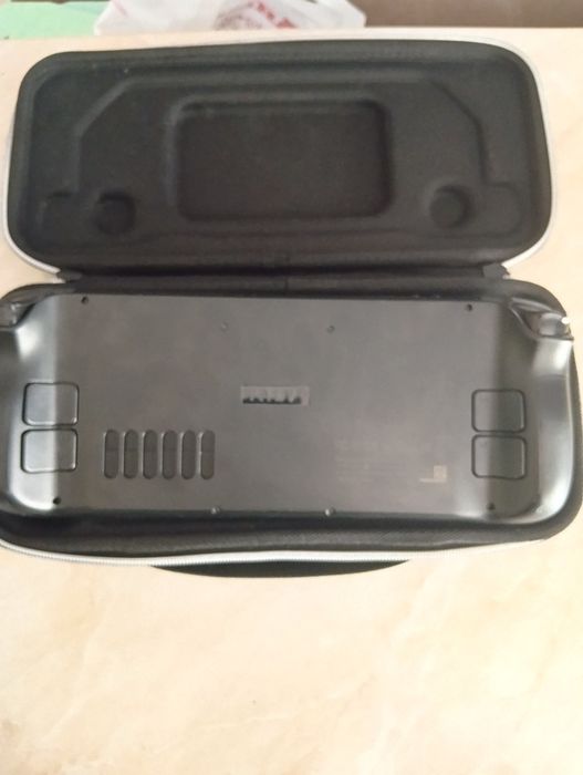 Продам Steam Deck OLED 512G