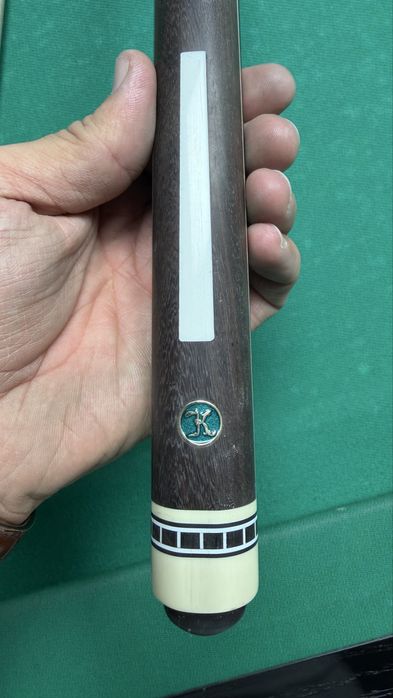 Продам кий для бильярда