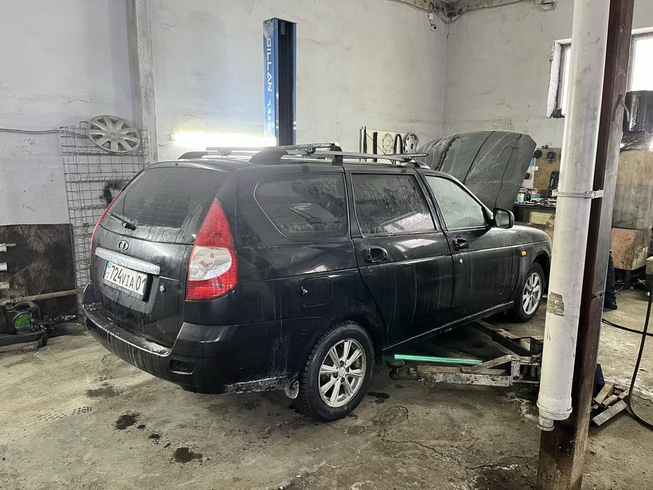 Приора универсал на разбор.