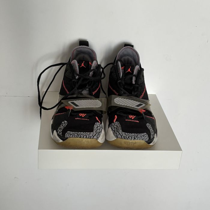 Jordan sneakers 42.5