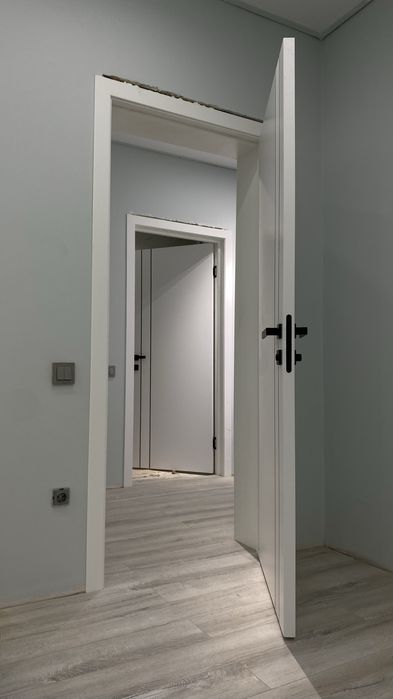 Есік қойамыззз  установка двериь