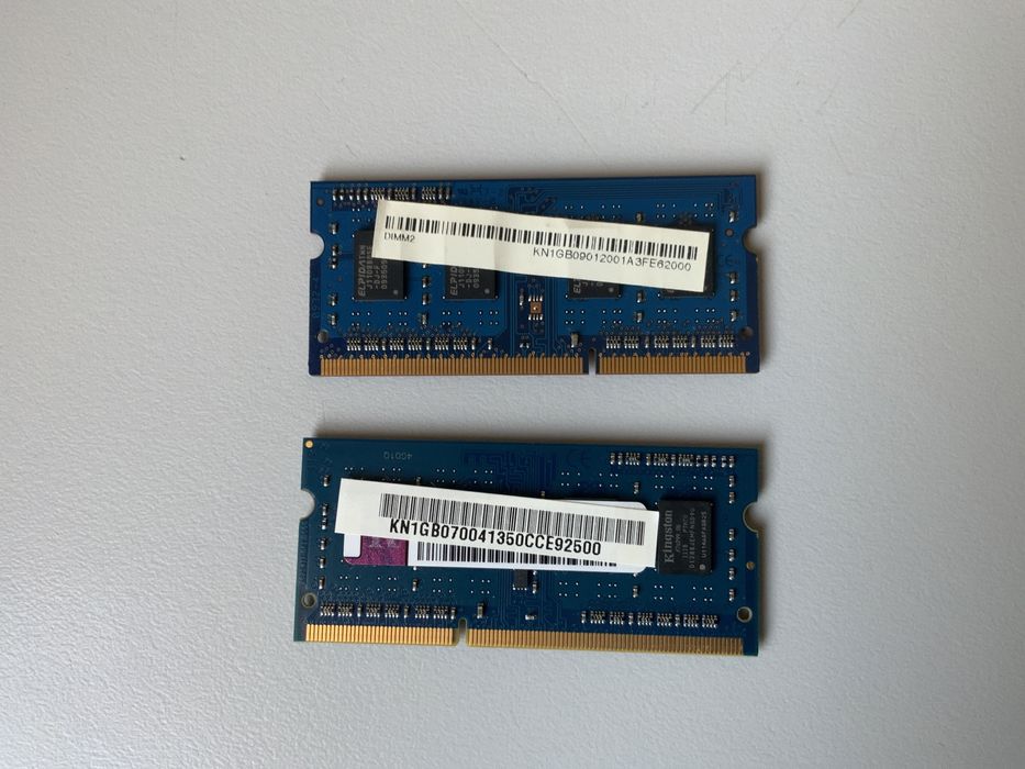 RAM памет 2x 1gb 1Rx8 PC3-8500S-7-10-B1