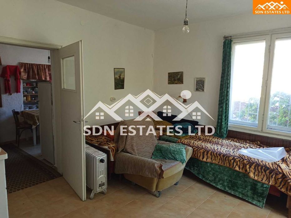 Продава къща в село Тъжа