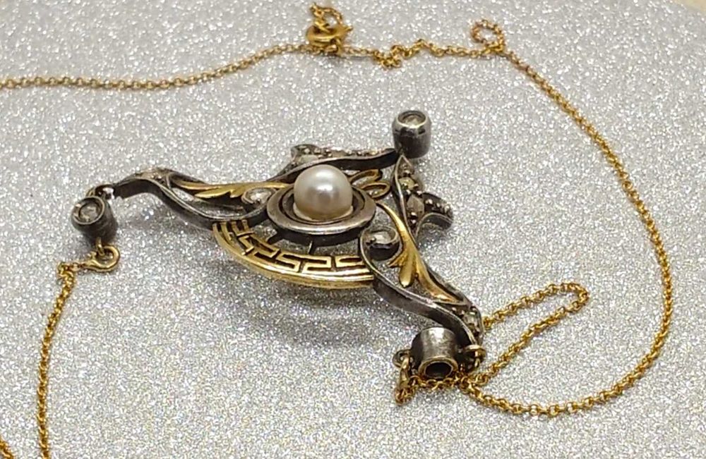 Pandantiv Art Deco cu aur 9K, perlă naturală și diamante rose cut