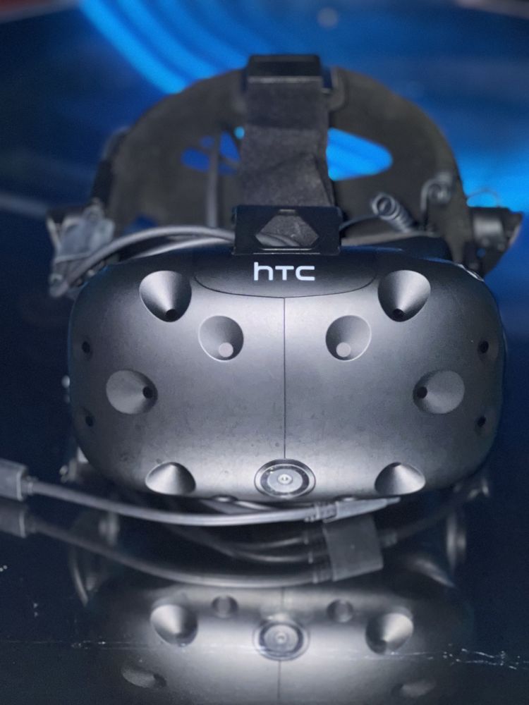 HTC Vive Headset, Vive Wand, Base Station гр. София Център • OLX.bg