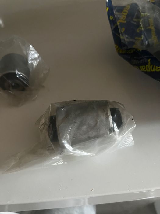 Тампони за Инфинити Infiniti