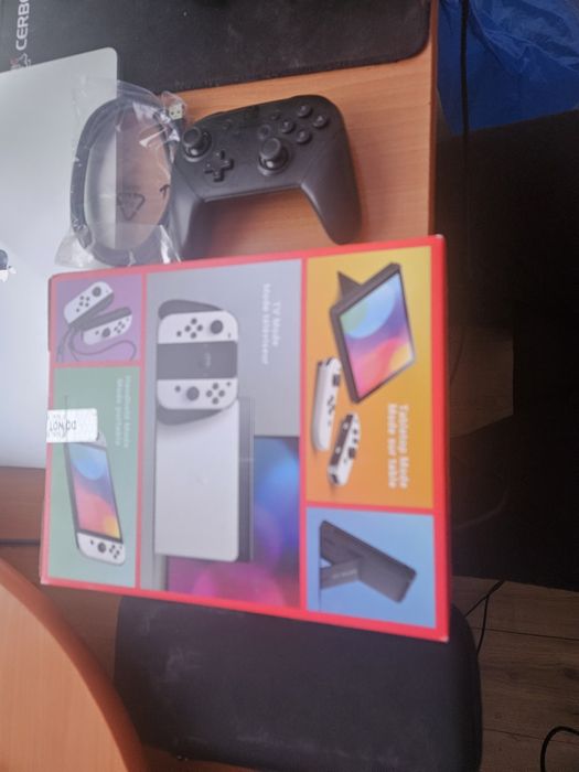 Nintendo Switch OLED Full Box + Husa