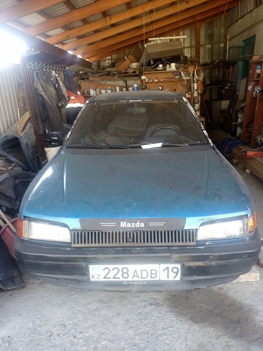 Продам Мазду 323 акпп