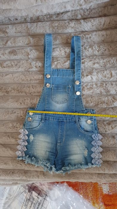 Lot haine fete 128 7-8 ani - 5 rochii, salopeta,fusta si pantaloni scurti