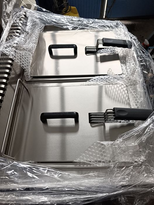 Професионален газов фритюрник