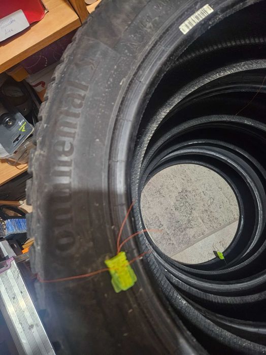 Зимние шины Continental на Camry