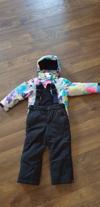 Продам комбинезон, два комбеза за 20тыс