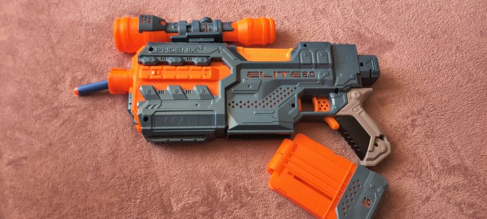 Pistol nerf phoenix elite 2.o