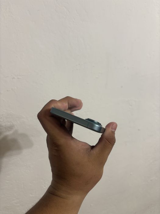 Iphone 16 128gb 90 АКБ