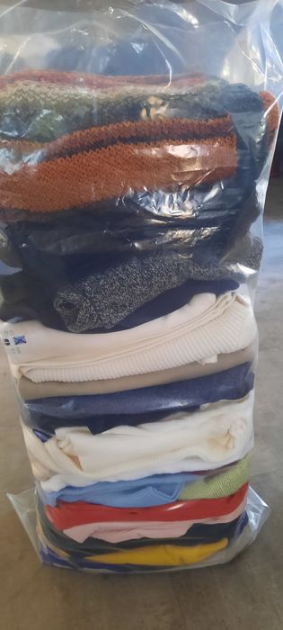 Pulovere dama diverse marimi