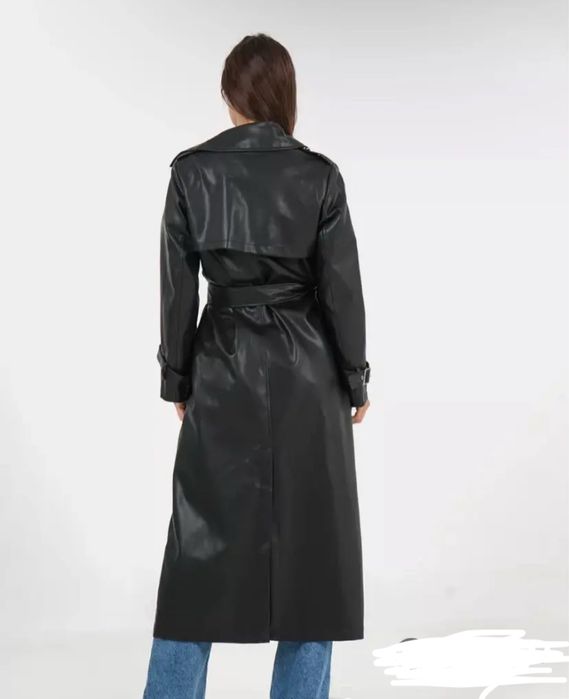 Продается кожаный тренч