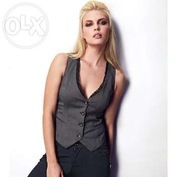 vesta dama noua cu eticheta