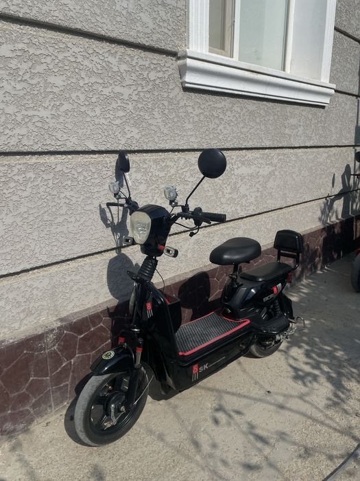 ….электроскутер.