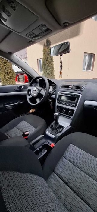 Vand Skoda Octavia II Facelift