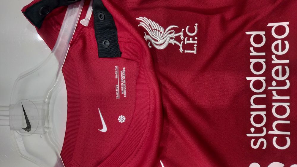 Детски Футболни Екипи на Liverpool