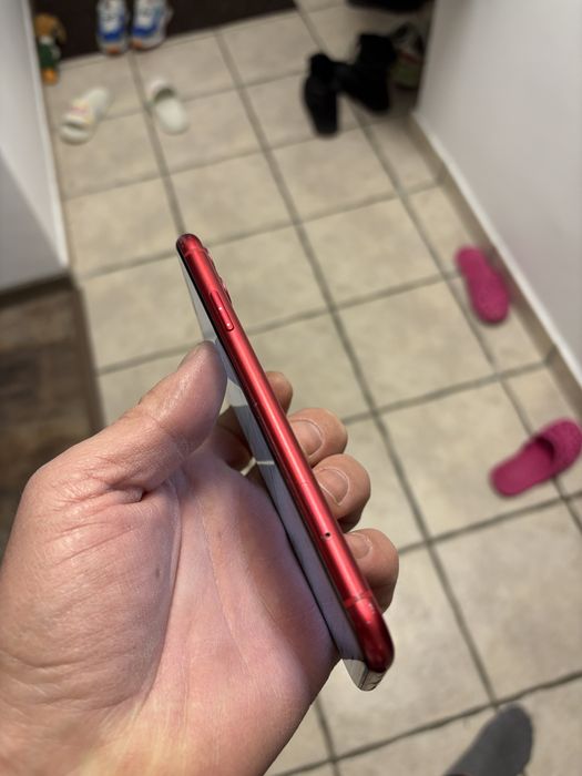 Iphone 11 red edition