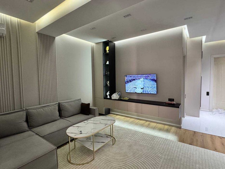 Продается кв 3-ком 4/9 Кафе Райхон Блежи метро Дружбы Народов