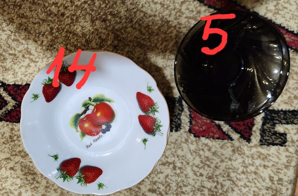 Продам  японские,разные тарелки разные