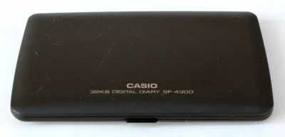 Organizator CASIO 3 line display data bank-500,functional.