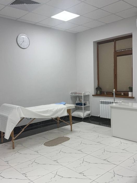 Сдаётся помещение под клинику или для офиса