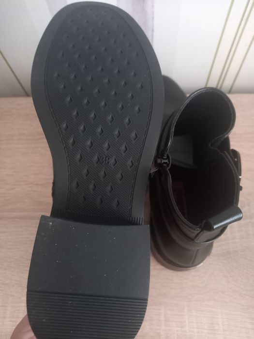 Дамско боти и ботуши