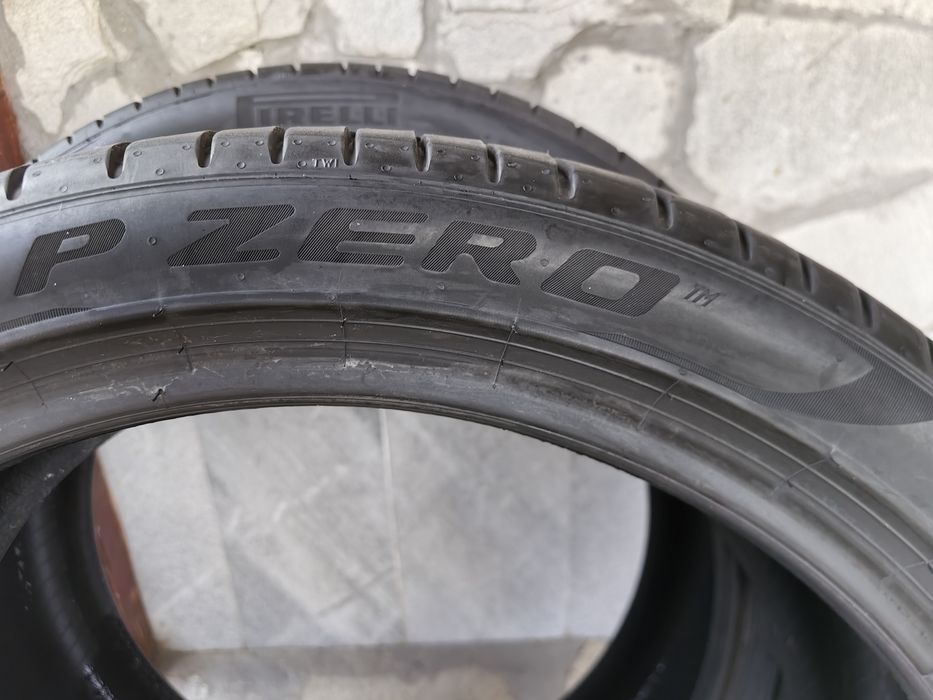 245 40 20 Pirelli P zero