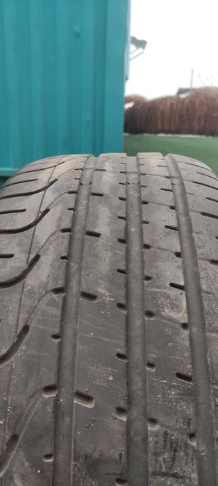 Продам  шины  на легковое авто.