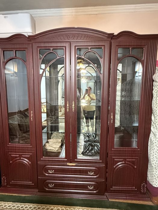 Продается б/у стенка
