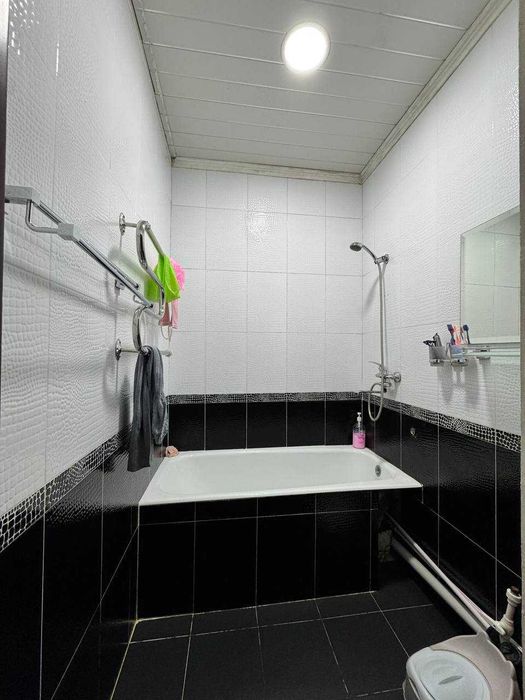 Каротошда жуда зор нархда уй сотилади