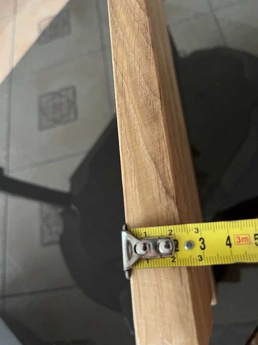 Tocător din stejar masiv 50x28x2,5 cm cu canal pentru suc
