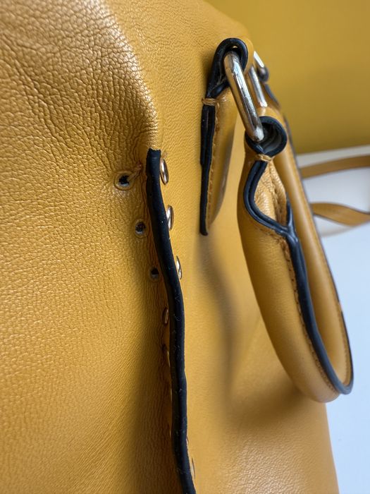Сумка Zara горчичного цвета