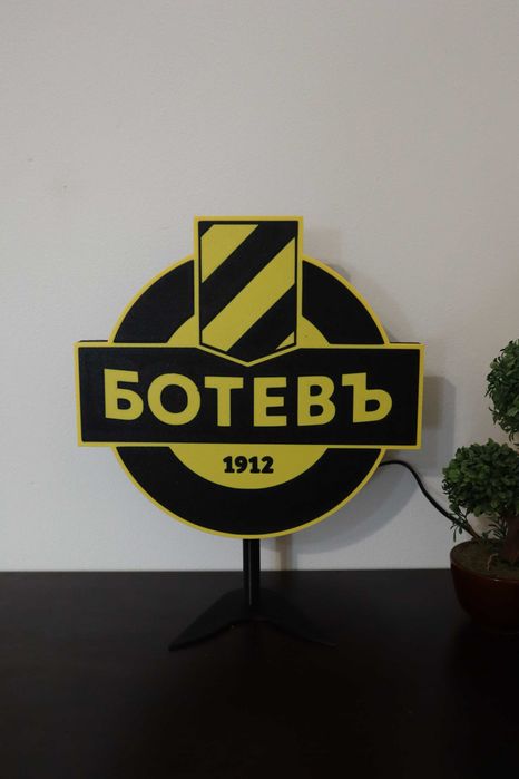 Светещи емблеми на футболни отбори по поръчка