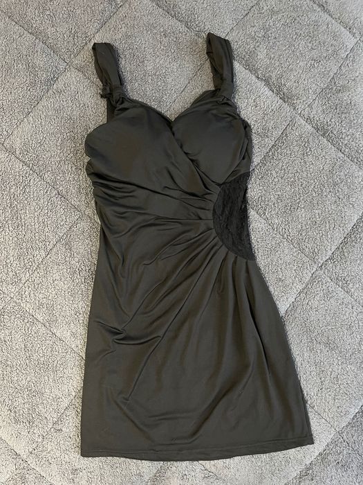 Къса вечерна рокля - черна