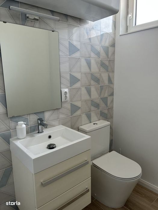 Casă complet renovată