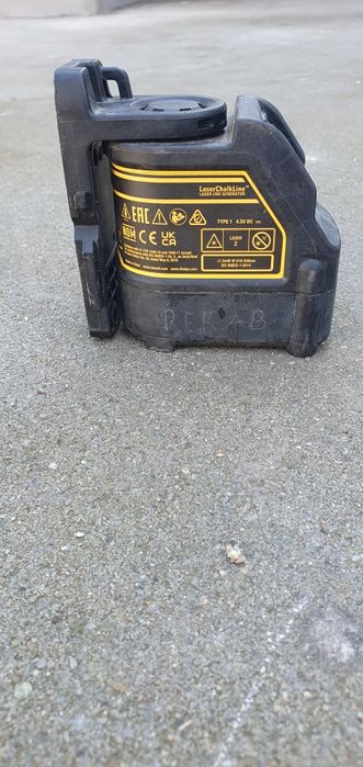 Nivela laser cu linii Dewalt (raza verde)