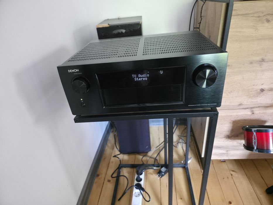 Продавам Denon avr-x4100w