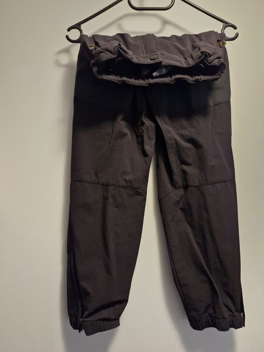 Pantaloni copii drumetie toamna-iarna McKinley 10 ani