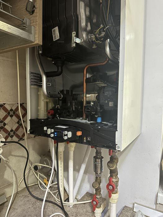 centrala termica ariston cares 24 premium